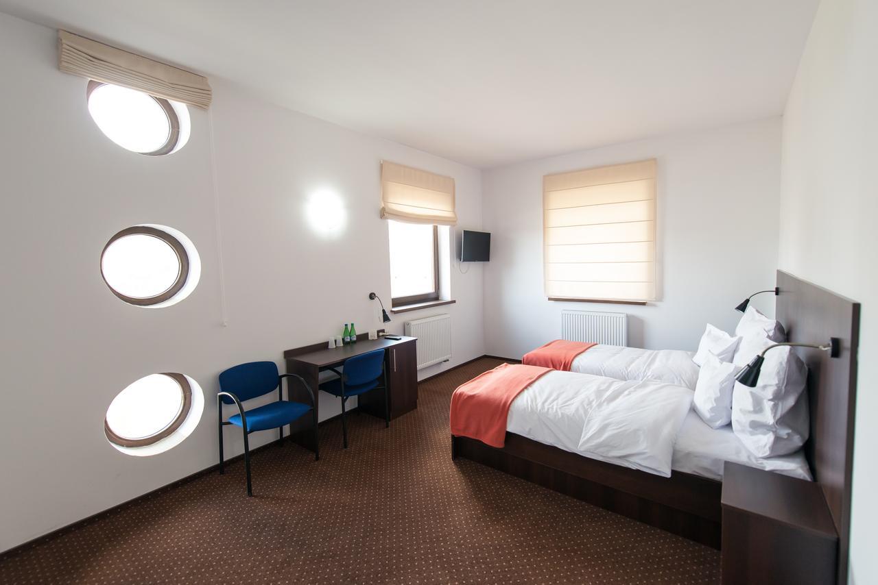 First Hotel 트체프 외부 사진